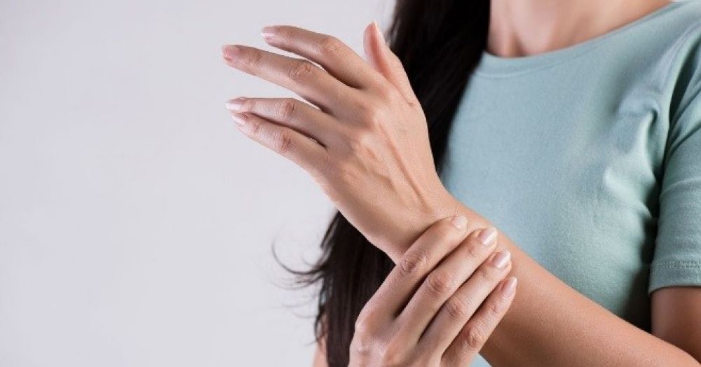 درمان در رفتگی مچ دست