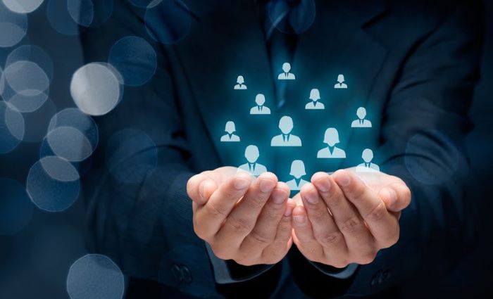 هر کارمند شرکت یک سهم برند