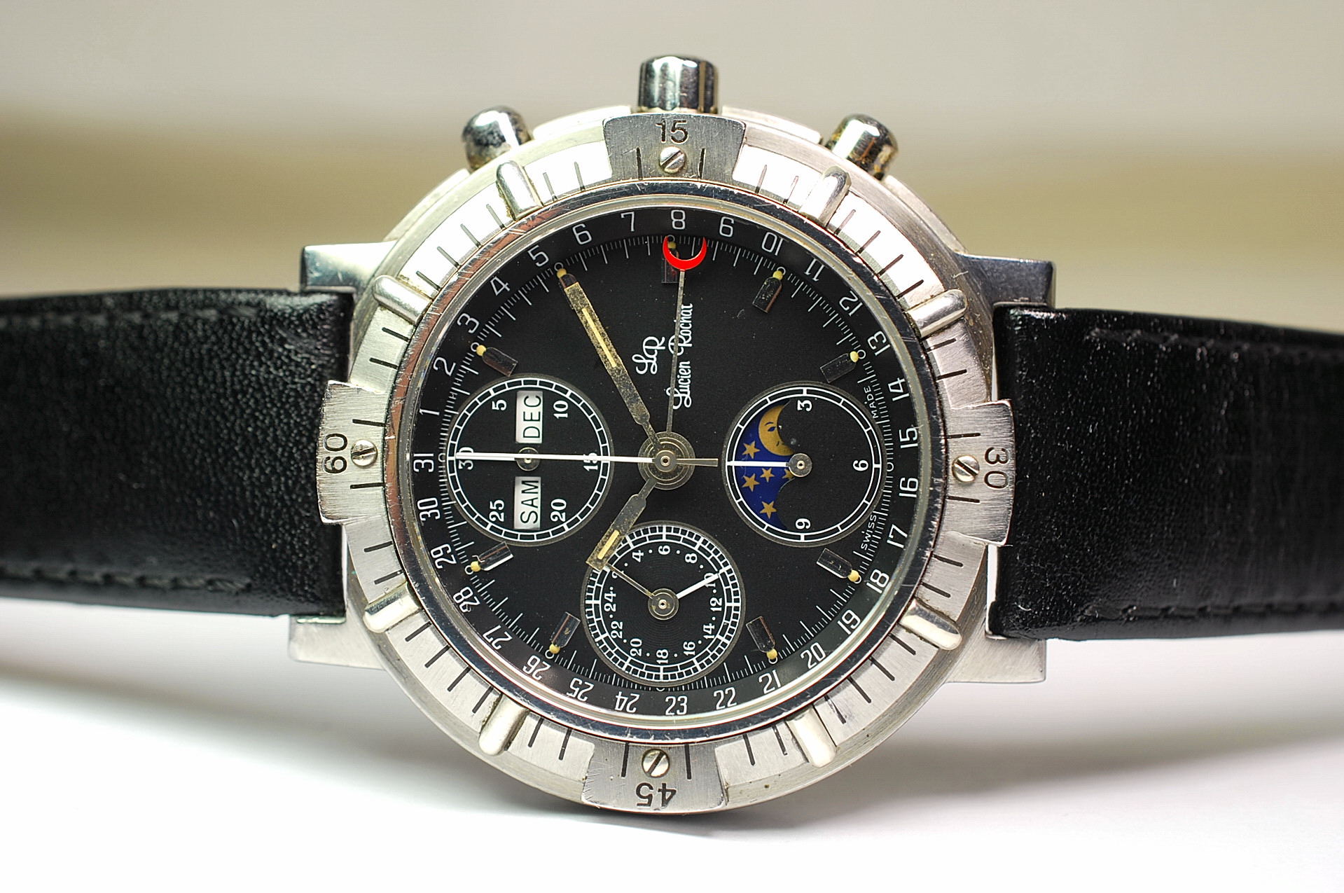 ساعت لوسین روشه